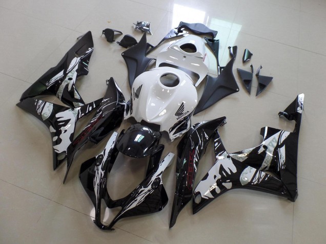 Leyla Carene Moto Honda CBR 600 RR 2007-2008